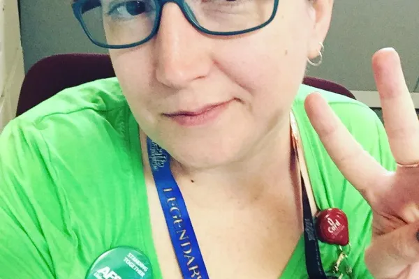 selfie_green_-_amanda_greenhart.jpg